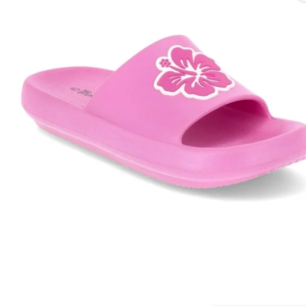 No Boundaries Comfort Slides